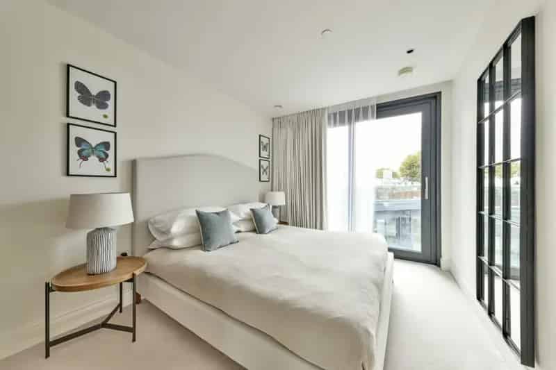 2 Bedroom Flat for Sale in Chelsea Island