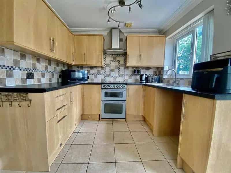 3 4 Bed Semi Detached House For Sale Great Barr
