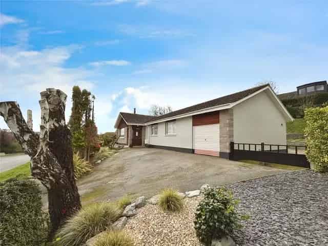 4 Bedroom Bungalow for Sale Inverness