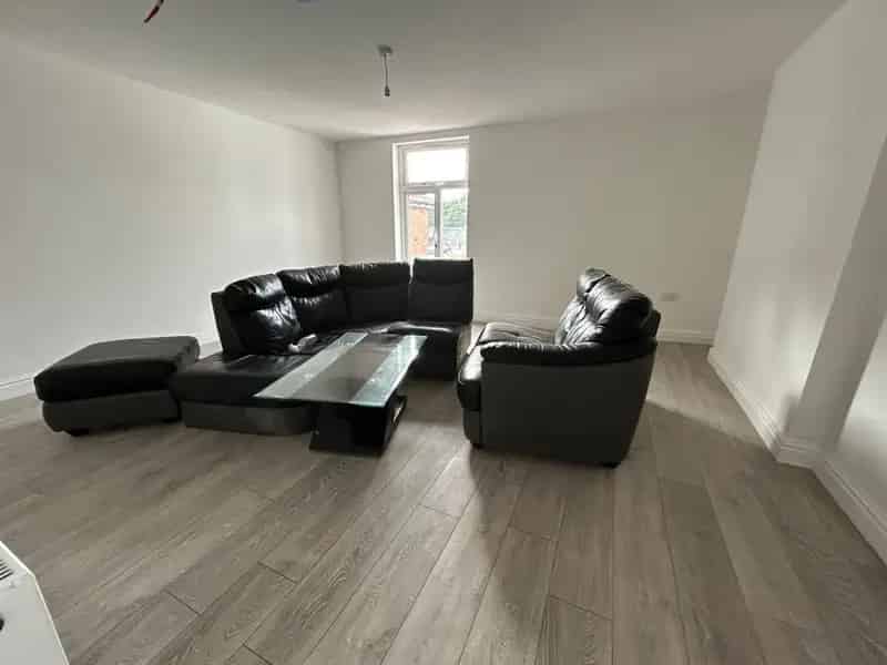 Brand New Apartments with Off Road Parking Zero Deposit Available