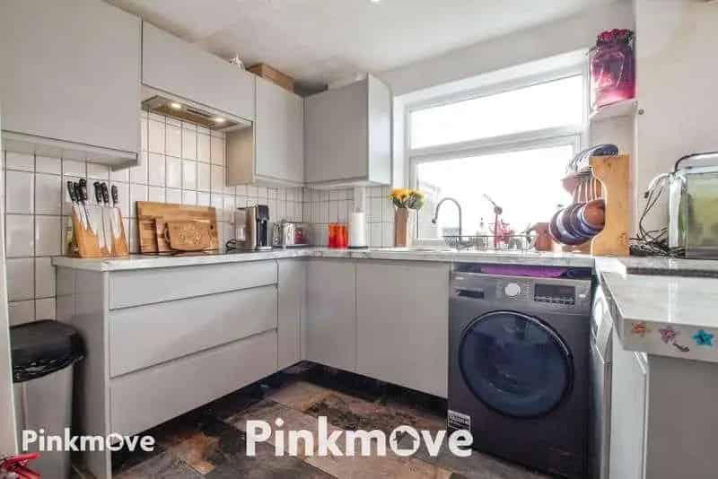 3 Bed Semi-Detached House For Sale