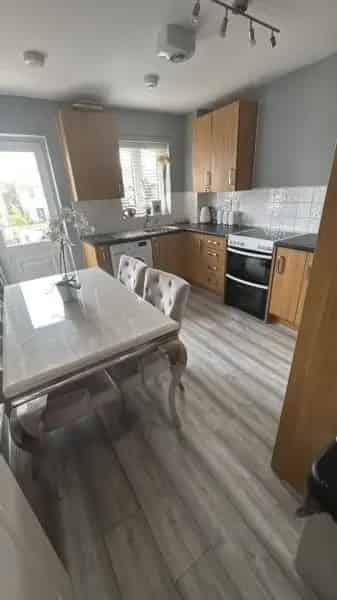 Large 2 Bed House Braintree with Parking