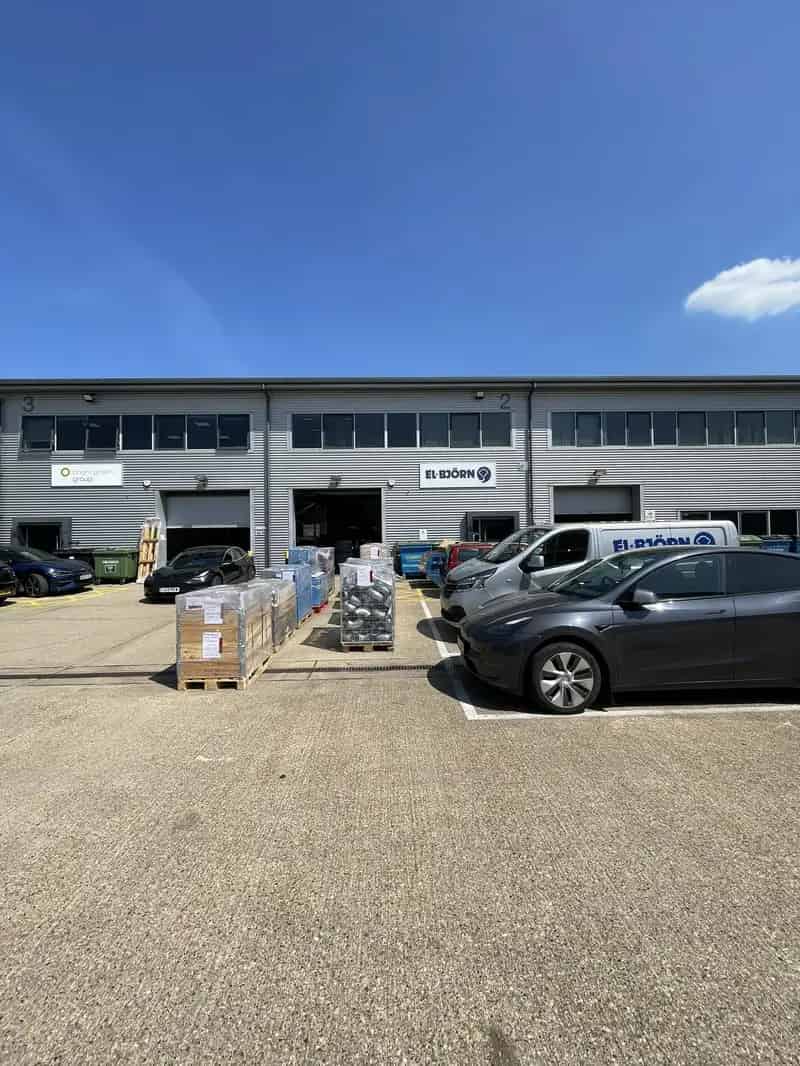 Modern Industrial Warehouse Unit Brooklands Weybridge
