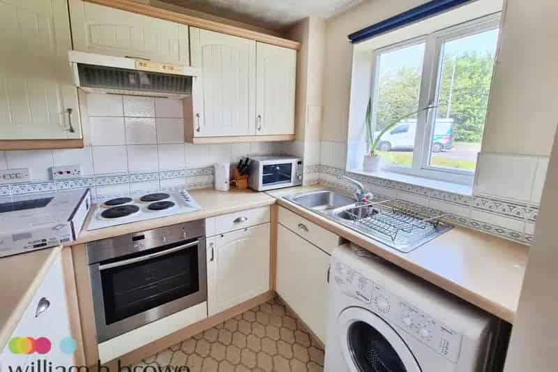 One Bedroom Flat Unfurnished Ground Floor Parking EPC C Council Tax B