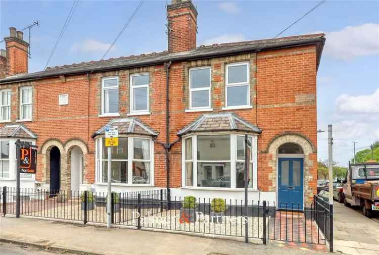 3 Bedroom End of Terrace House for Sale
