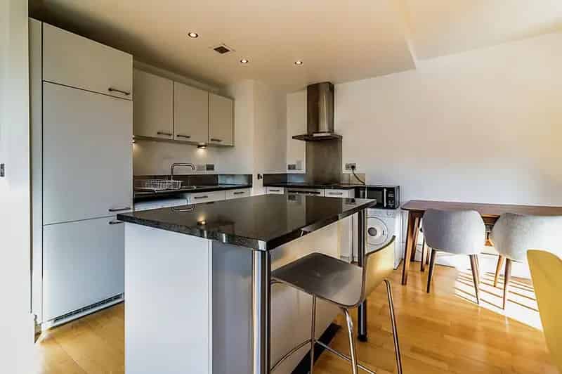 2 bedroom  Flat to rent, Manchester, Greater Manchester, M1