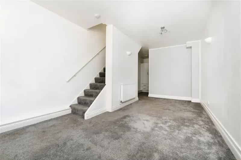 1 Bedroom House Near Brentwood Golf Club