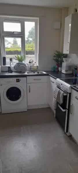 3 Bed House Near Shops and Amenities Pets Allowed