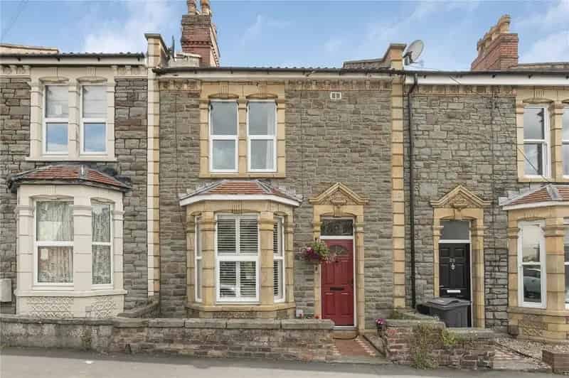 3 Bedroom Teraced House for Sale