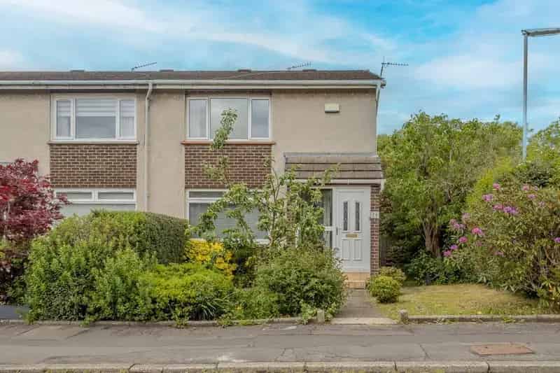 2 Bedroom End Terrace House for Sale in Bearsden