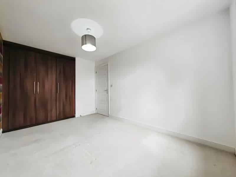 4 Bedroom Townhouse To Let 1378 SQ FT