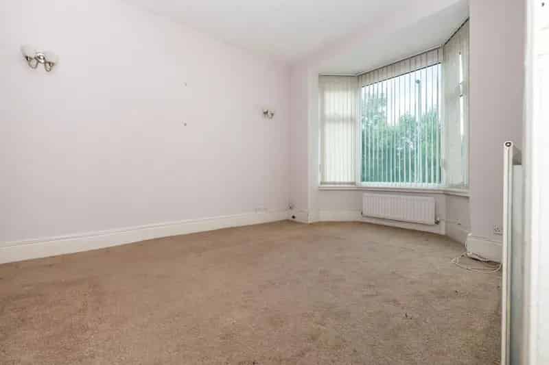 4 Bedroom Terraced House For Sale At Auction