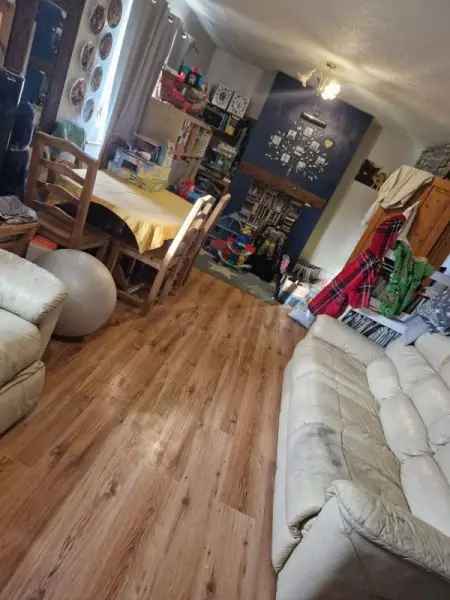 House For Rent in Stroud, England