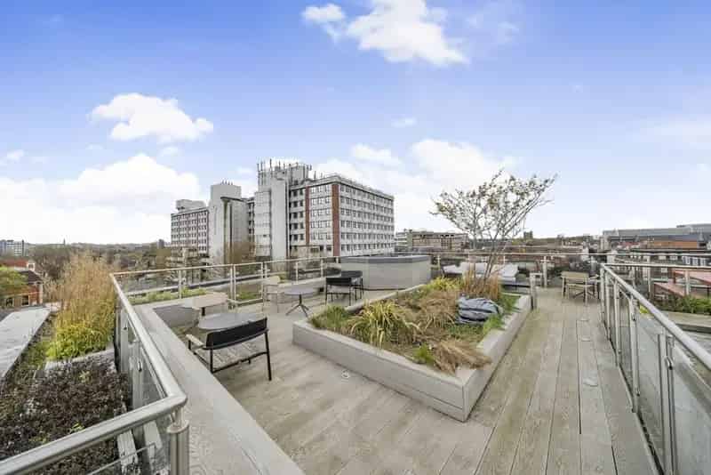 Flat For Rent , London, England