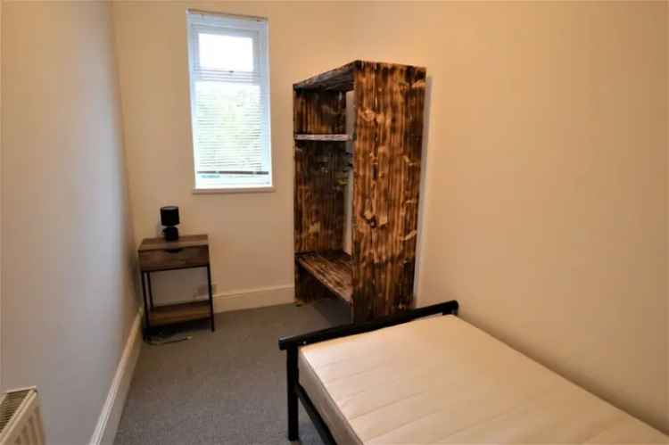 1 Bedroom Flat To Rent