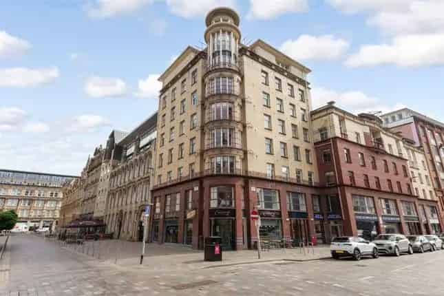 1-Bedroom Flat for Sale in Merchant City Glasgow