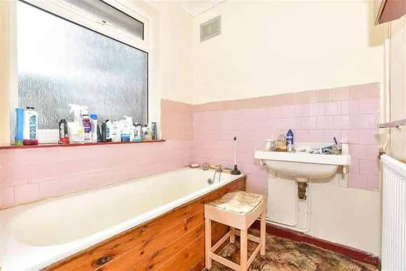 3 Bed Semi-Detached House For Sale