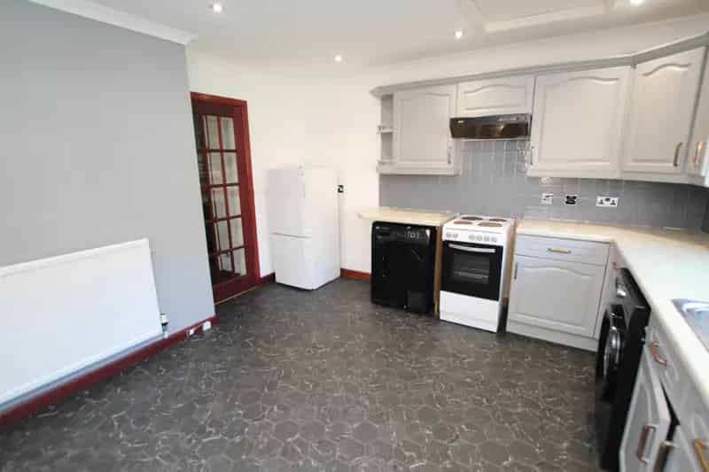 2 Bed End Terrace House Turriff Gas Central Heating Double Glazing Parking Garden