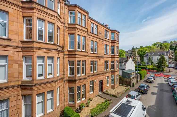 2 Bedroom Apartment for Sale in Shawlands