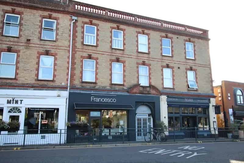 Westbourne Retail Unit Investment  Freehold Hair Salon