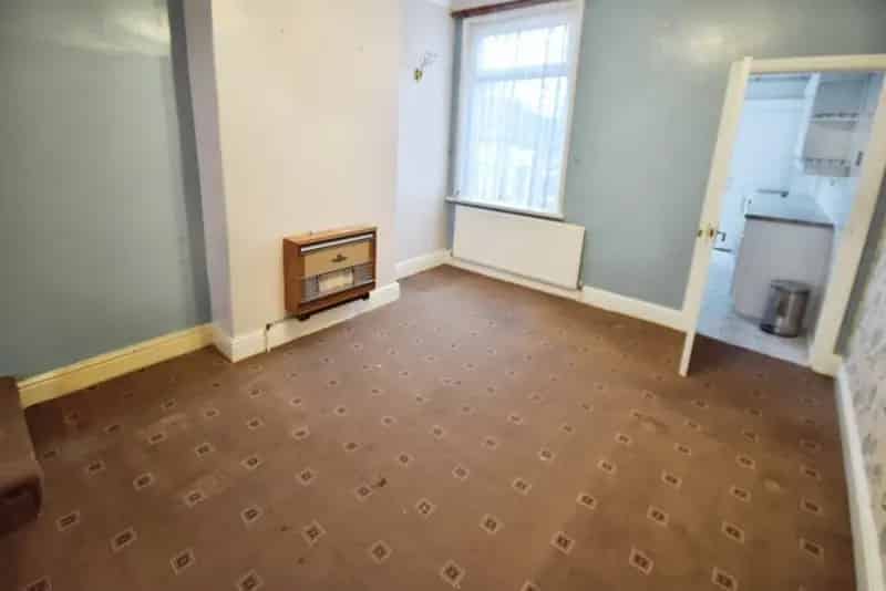 2 bedroom House
 To Rent