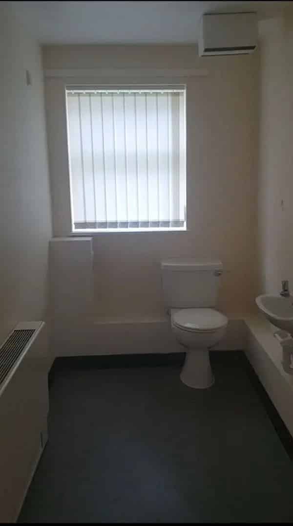 Accessible Apartment with XXL Bedroom and Wet Room