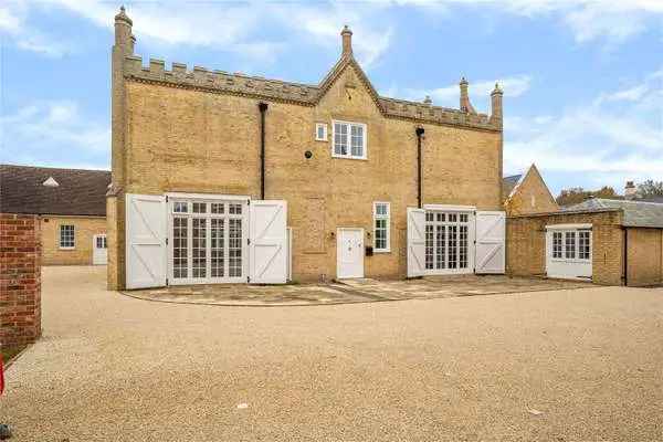 Brampton Park House, 41 North Road, Brampton, Huntingdon, PE28 4FN | Property for sale | Savills