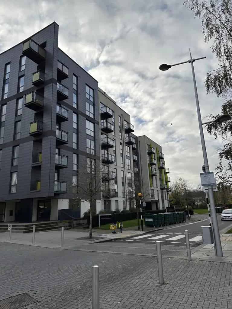 2 Bedroom Apartment to Rent in Hemisphere Development