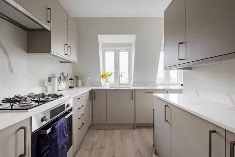 3 Bedroom 2 Bathroom Penthouse Apartment with Stunning Views