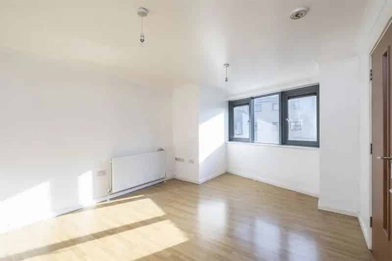 1 Bedroom Apartment Near Lower Clapton Road