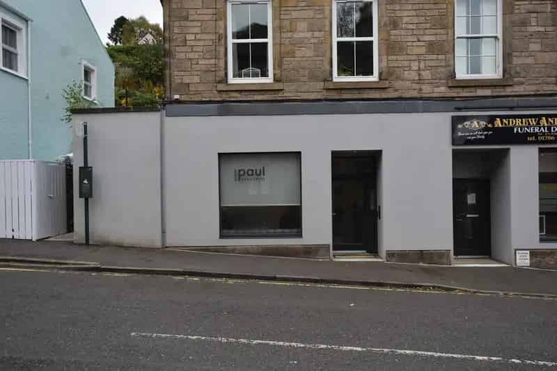 Dunblane Office Retail Unit 524 sq ft Refurbished