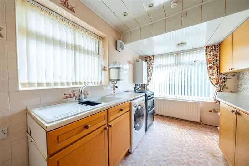 Two-Bedroom Semi-Detached Bungalow - Cookridge