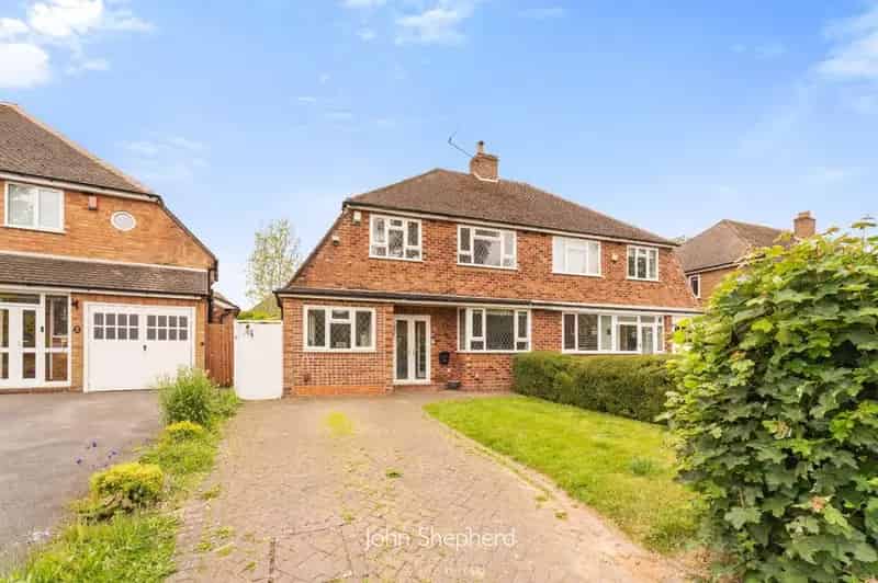 3 Bedroom Semi Detached House For Sale