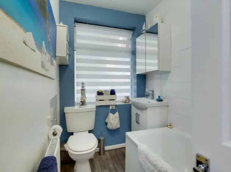 2 Bed Ground Floor Maisonette for Sale Near Brimsdown Station