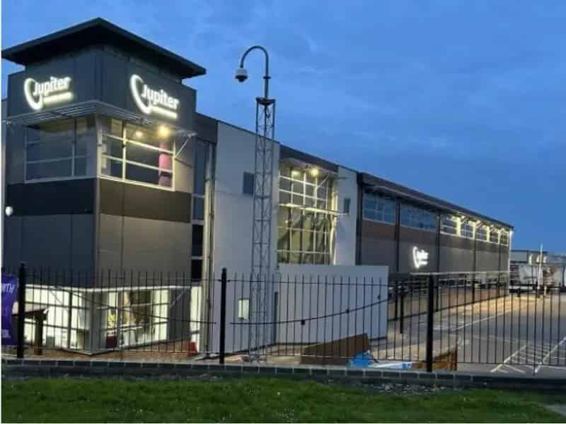 Jupiter House Offices: Modern Workspace near Basildon