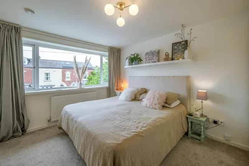 2 Bed House for Sale in Harborne