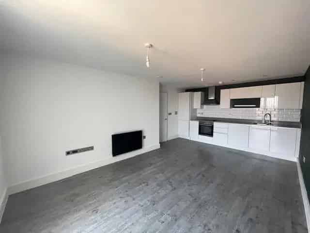 2 Bedroom Apartment to Rent in Moseley Central
