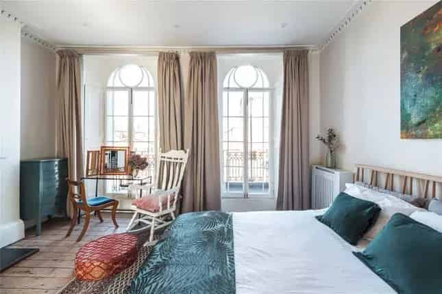 Georgian Townhouse Hackney London 4 Bedrooms Garden