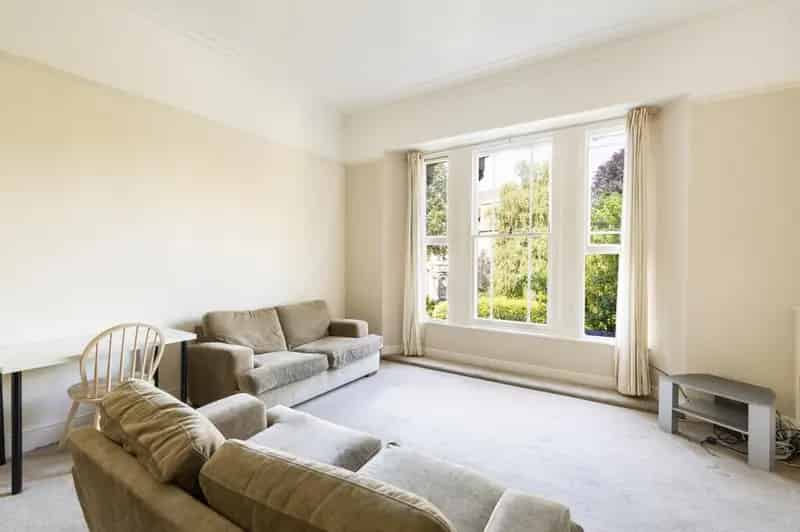 3 bedroom flat
