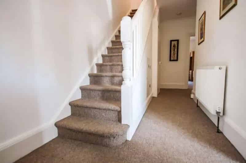 5 Bedroom Detached Student House with Broadband and Parking