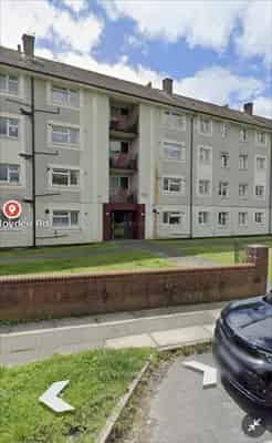 2 Bed Flat Near Schools and Shops