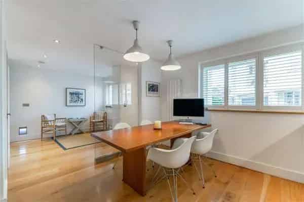 Charming Mews House with Garage and Balcony