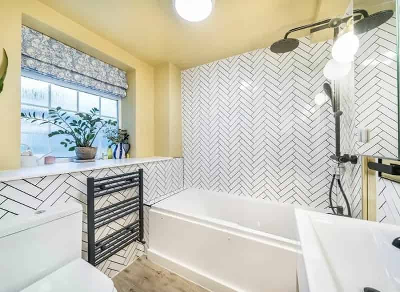 One Double Bedroom Flat Near Streatham High Road