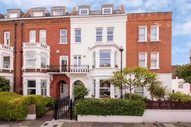 Terraced House for Sale Fulham SW6