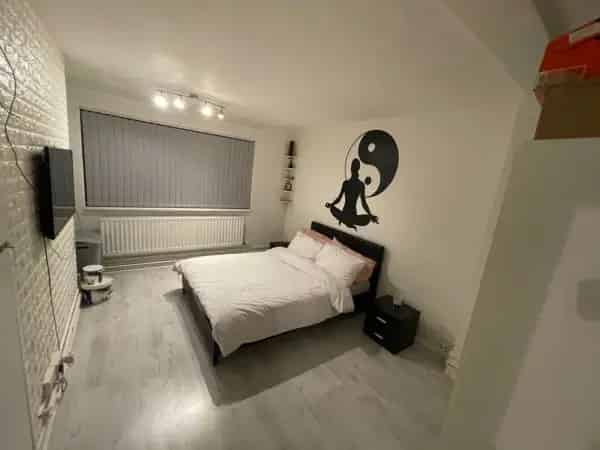 Spacious 2-Bedroom First Floor Flat with Balcony and Parking