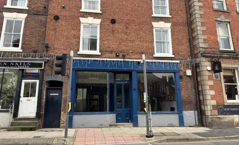 Ground Floor Retail Space in Grade II Listed Georgian Building