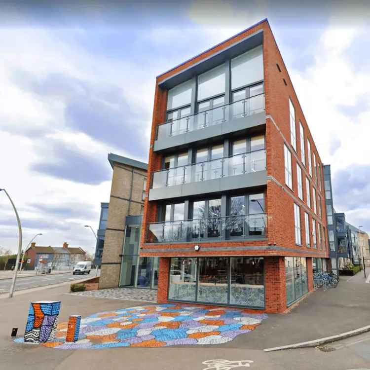 Leyton Office Spaces for Rent: Private Offices & Coworking Desks