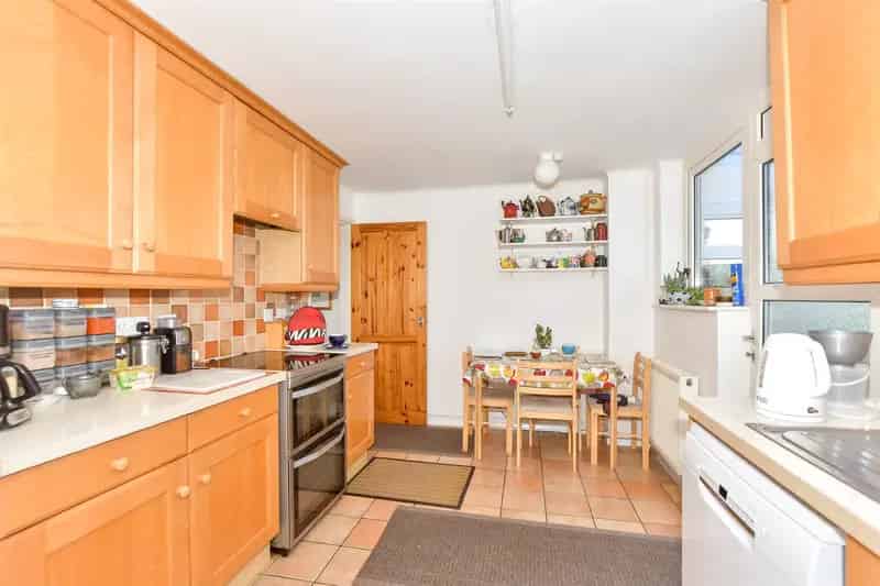 5 Bedroom Detached House For Sale Hythe