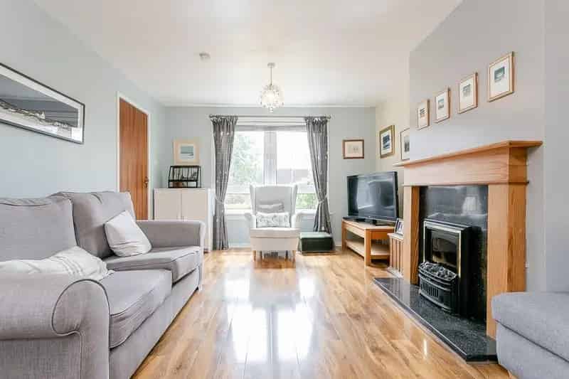 3 Bedroom Villa for Sale in Bingham, Edinburgh