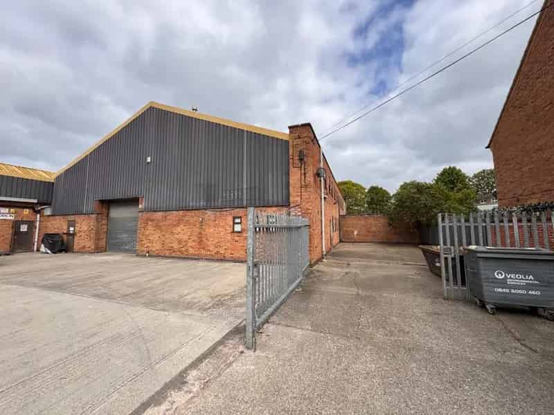 Refurbished Warehouse Unit with Two Storey Offices and Secure Yard